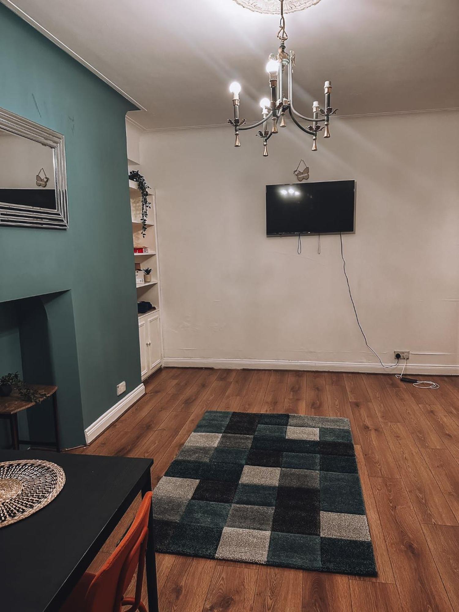 Cosy 2 Bedroom Apartment In Swiss Cottage. London Exterior foto